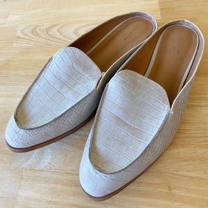 Universal Thread Crocodile Slide on Loafers *SOLD*